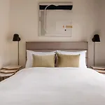 Dupont Circle Embassy Inn By Found